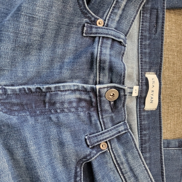 LILA RYAN Cortland Distressed Crop Mid Rise Jeans Size 27 - Picture 11 of 13